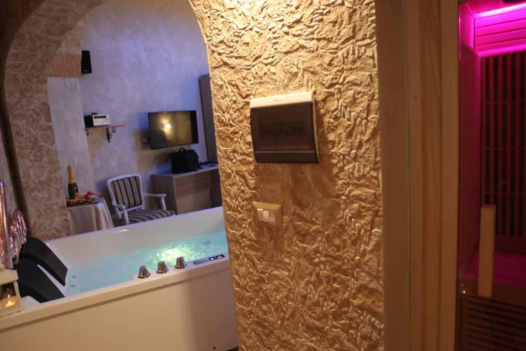 Afrodite Luxury Suite ヴェーリエ エクステリア 写真