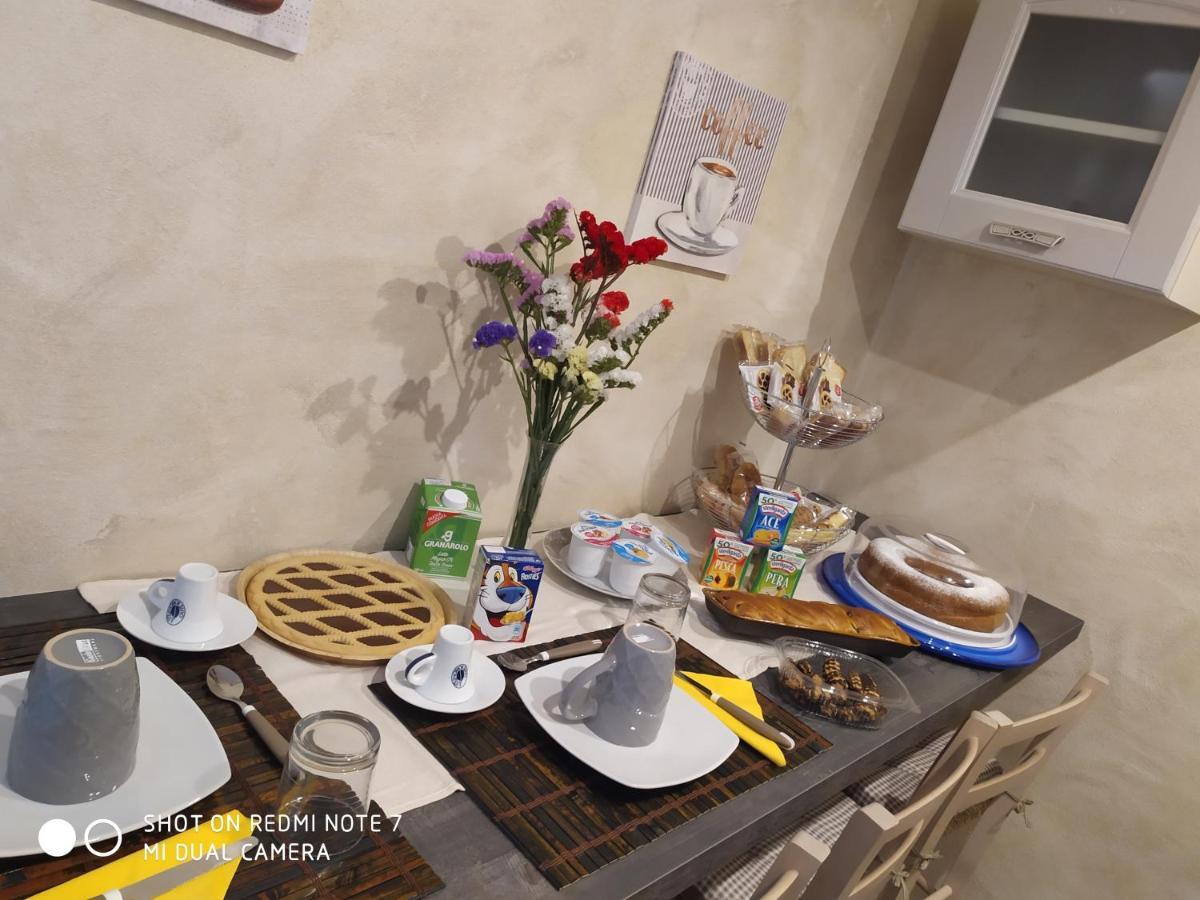 Afrodite Luxury Suite ヴェーリエ エクステリア 写真